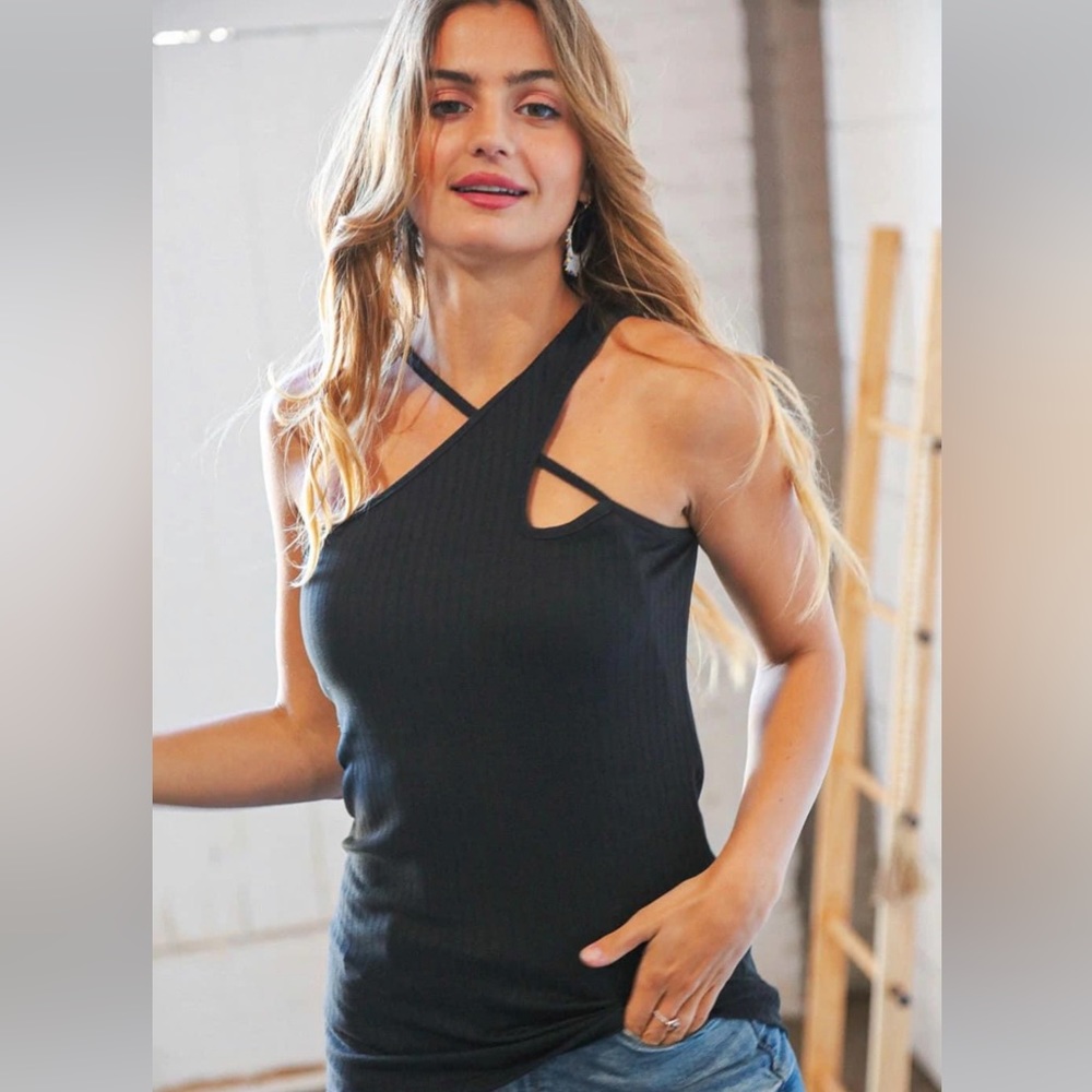 NEW XL-1X TCB California Sleek Side Angle Black Top NWT